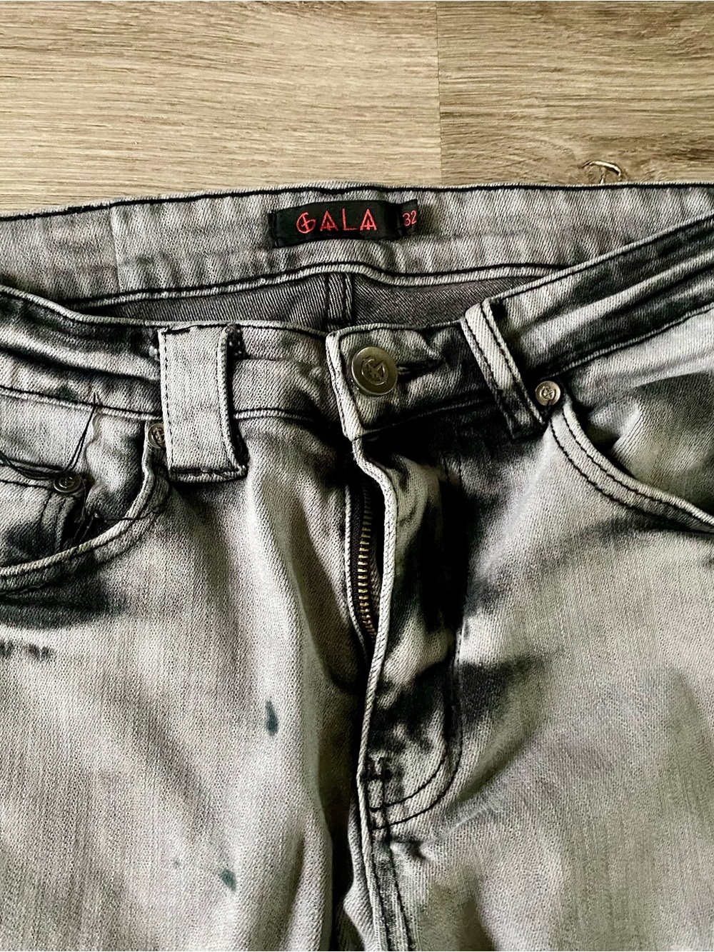 Men's Grey Skinny Jeans with Blue Graphic Ring Prints - Picture 4 of 6